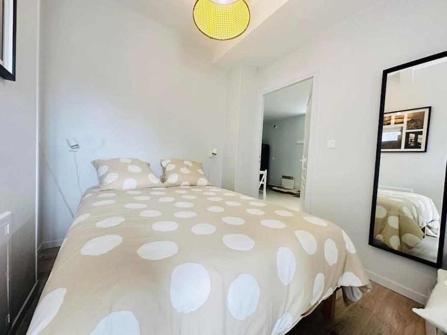 La Laonnoise Apartment ภายนอก รูปภาพ